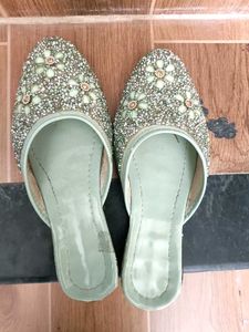 Stone Beaded Falts
