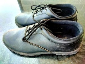 Black Shoes