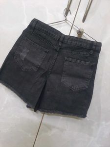 Zudio Black Shorts