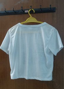 SSS White Crop Top📍