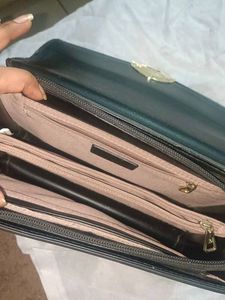 Pecker &amp; Dige Sling Bag Black