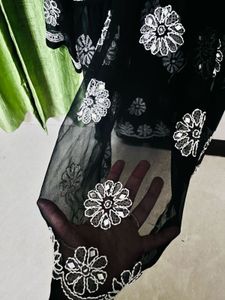 Black Embroidered Kurta