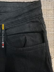 32 Size Women Straight Jeans