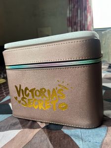 Victoria's Secret Vanity