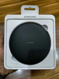 SAMSUNG ORIGINAL WIRELESS CHARGER ANS STAND