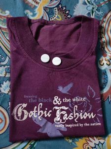 Woman T-shirt