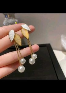 Pearl Drop Earrings