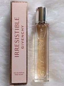 Givenchy  Perfume ♥️