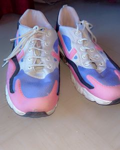 Multicolor Sport Shoes