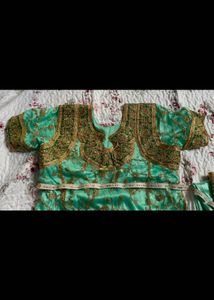 Hyderabadi Khada Dupatta 5000₹(bargainable)