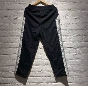 Nike Authentic