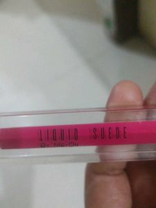 Lipstick With 1 box