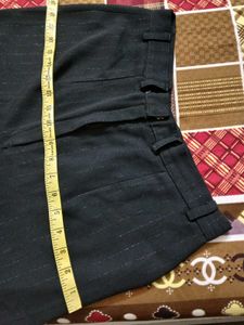 Black Straight Woman Trousers