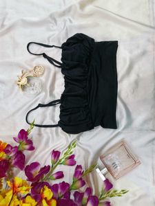 🇳🇿💫🎀Black Sleeveless Crop Top