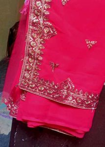 Saree With Unstitched Blouse Piece
