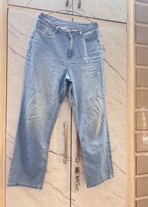 Basic Jeans