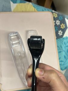 A 1.5mm Derma Roller