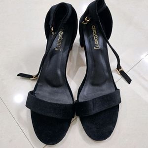 Black Dressberry Everyday Heels