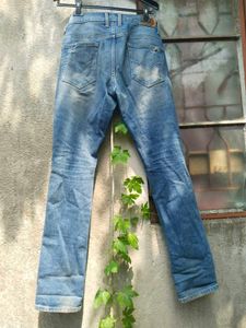 Buffalo Since 1979 Distressed Guess Jeans