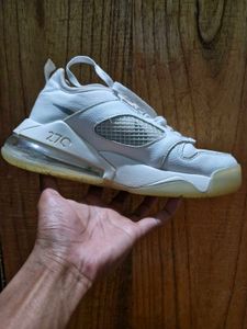 Jordan Mars 270 Low