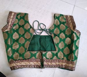 Green -Violet Lahenga Net With Brocade