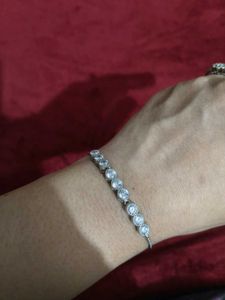 92.5 SILVER Sparkling Bracelet