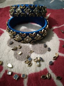 2 Kundan Bangle