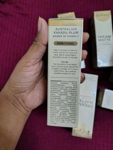 🔥New with tag Foundation  Price from 350 to 199rs