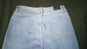 Light Wash Skinny Jeans