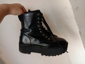 H&amp; M Platform Boots.