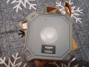 Bluetooth Speaker (Amazon Basics)