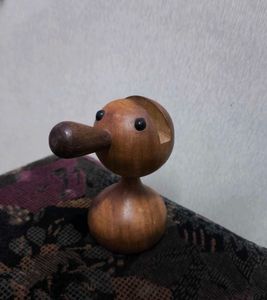 Wooden Nose Eyeglass Holder – Unique & Stylish