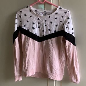 Star Pattern Sweatshirt