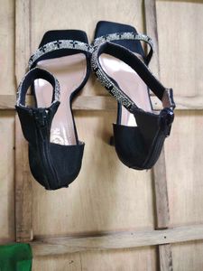 Black Gemstone Studed Heels