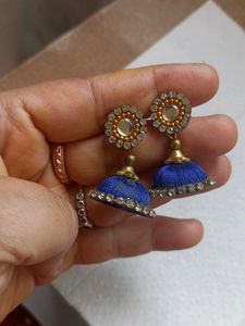 Blue Short Necklace With Earrings