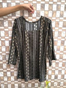 Short Kurti 🖤
