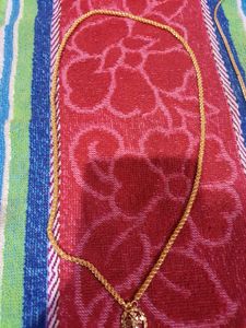 Murukku Chain With Cross Dollar