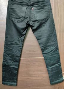 Levi’s Black Jeans