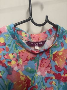 Vibrant Floral Sleeveless Crop Top