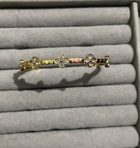 Flower Stone Bracelet