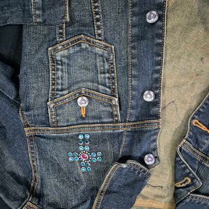 SunSist denim jacket/goth/y2k