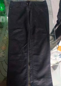 Stylish Black Jeans