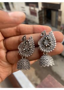 Earring