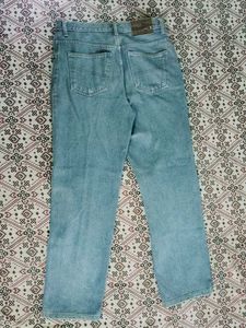 Vintage Light Wash Jeans