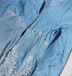 🚀 Imported Heavy Embroided Shrug With Zipper