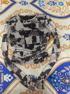 Abstract Print Mesh Top