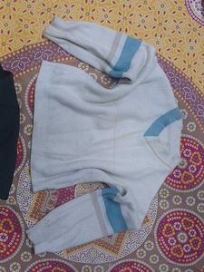 Stylish V-Neck Knit Sweater