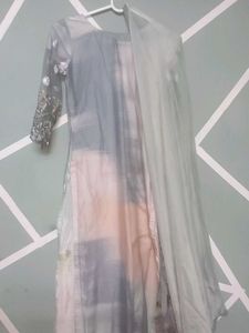 embroidery designs suit