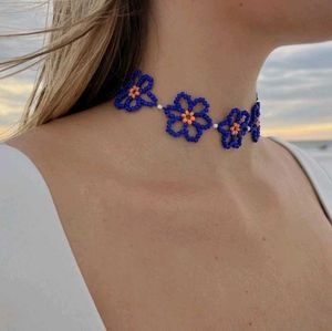 Daisy Flower Earrings 🌸