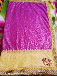 Beautiful Malai Lycra Saree With Blouse Material